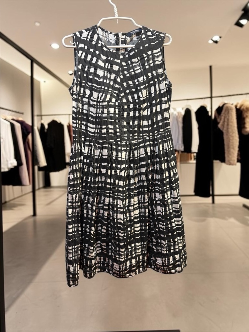 S MaxMara abstract plaid print fit & flare Black and White Sleeveless Mini Dress